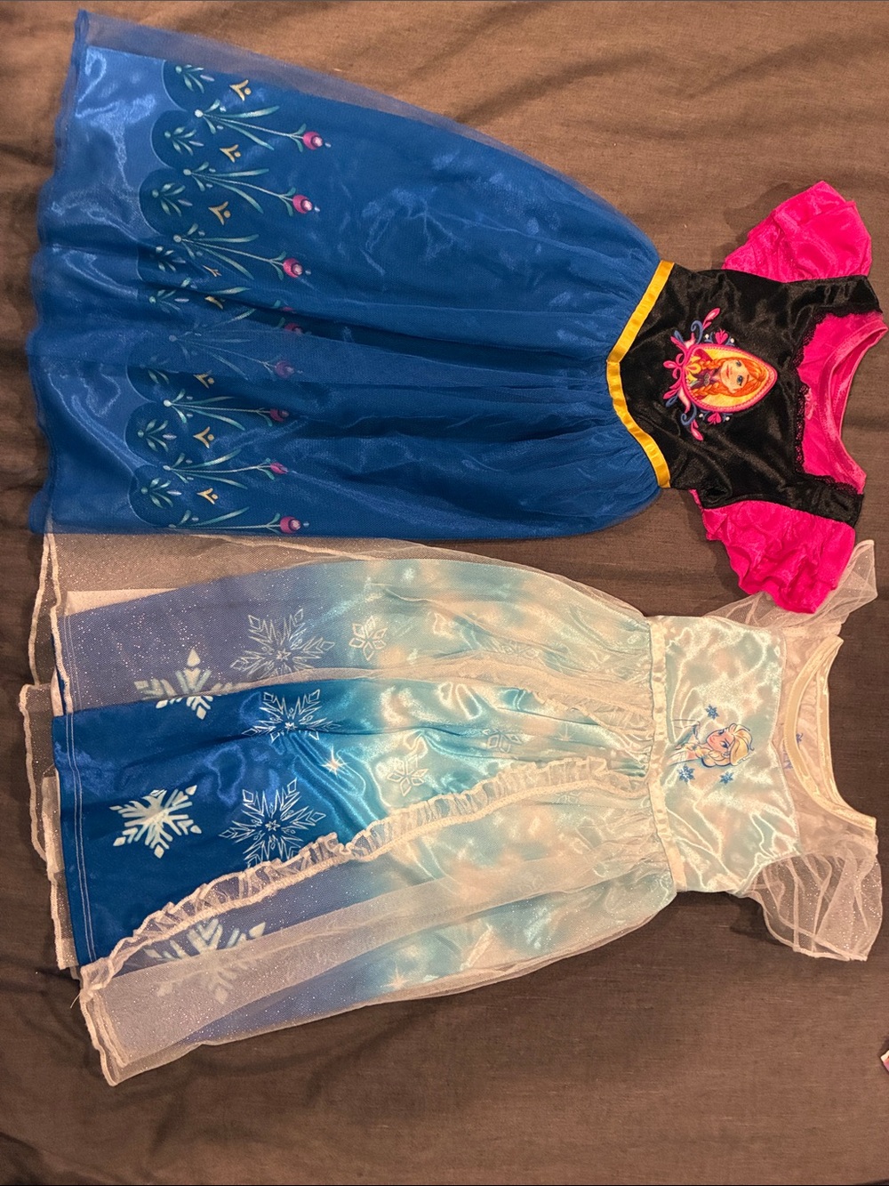 Disney Elsa and Anna 2T nightgowns